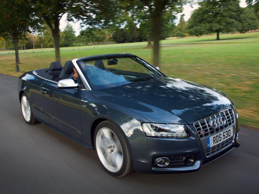  Audi S5 Cabriolet 2009 года  (UK) (фото 2 из 4)